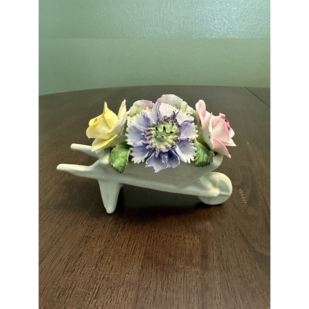 Vintage 3 1/2" Tall Radnor Bone China Flowers in Cart Figurine Made in England
